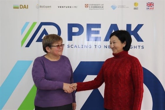 Cholpon Shabdyraeva (left) and Nazira Zhumabekova (right) at the PEAK Bishkek office.